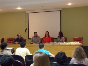 2014 - Alunos do Campus Guarapari lançam livros