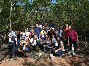 2014 - Estudantes da Engenharia Sanitária e Ambiental participam de aula de campo