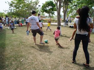 2015 - Campus São Mateus realiza entrega de brinquedos para crianças de creche do município