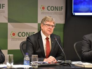 2019 - Reitor do Ifes é o novo presidente do Conif