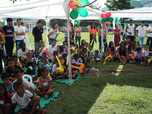 Campus São Mateus recebe 121 crianças para programação especial