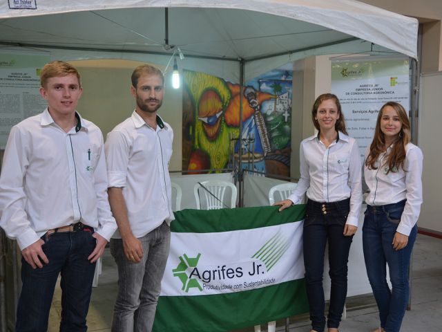 Núcleo incubador e empresas juniores do Ifes participam do Start Day